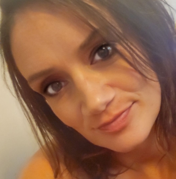 Meet your Posher, Jamie - Picture 2 of 4